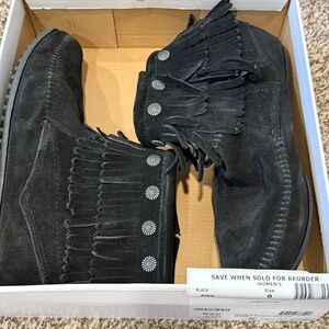 Minnetonka Double fringe side zip moccasins